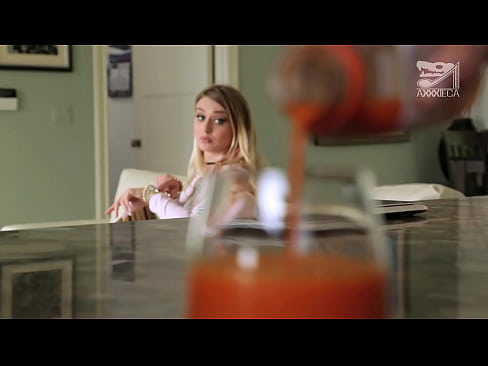 ❤️ Dögös lány nagy mellek és szűk punci kap kakas vesztes, de nagyon nehéz ☑ Baszás at hu.pornoreino-com.ru ❌